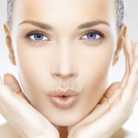 راه های شگفت انگیز برای کاهش چین و چروک صورت