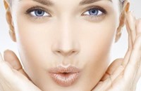 راه های شگفت انگیز برای کاهش چین و چروک صورت